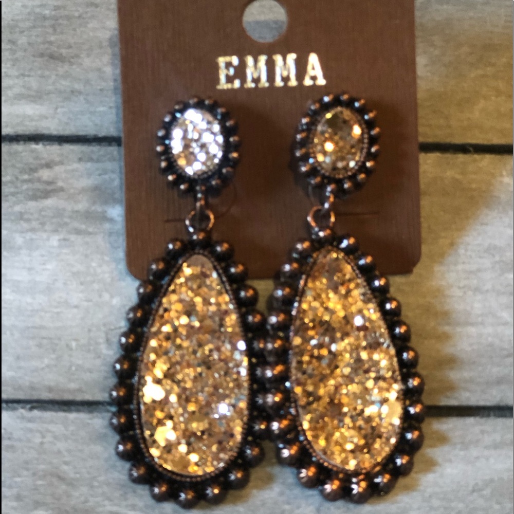 Copper post back earrings